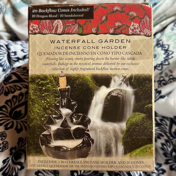 INCENSE WATERFALL GARDEN INCENSE CONE HOLDER CERAMIC WITH 20 backflow cones - Picture 4 of 6